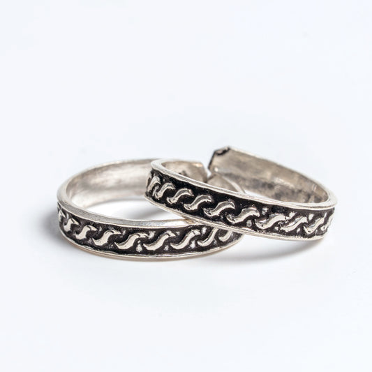 Silver Oxidised Wave Design Adjustable Toe Rings (Pair)