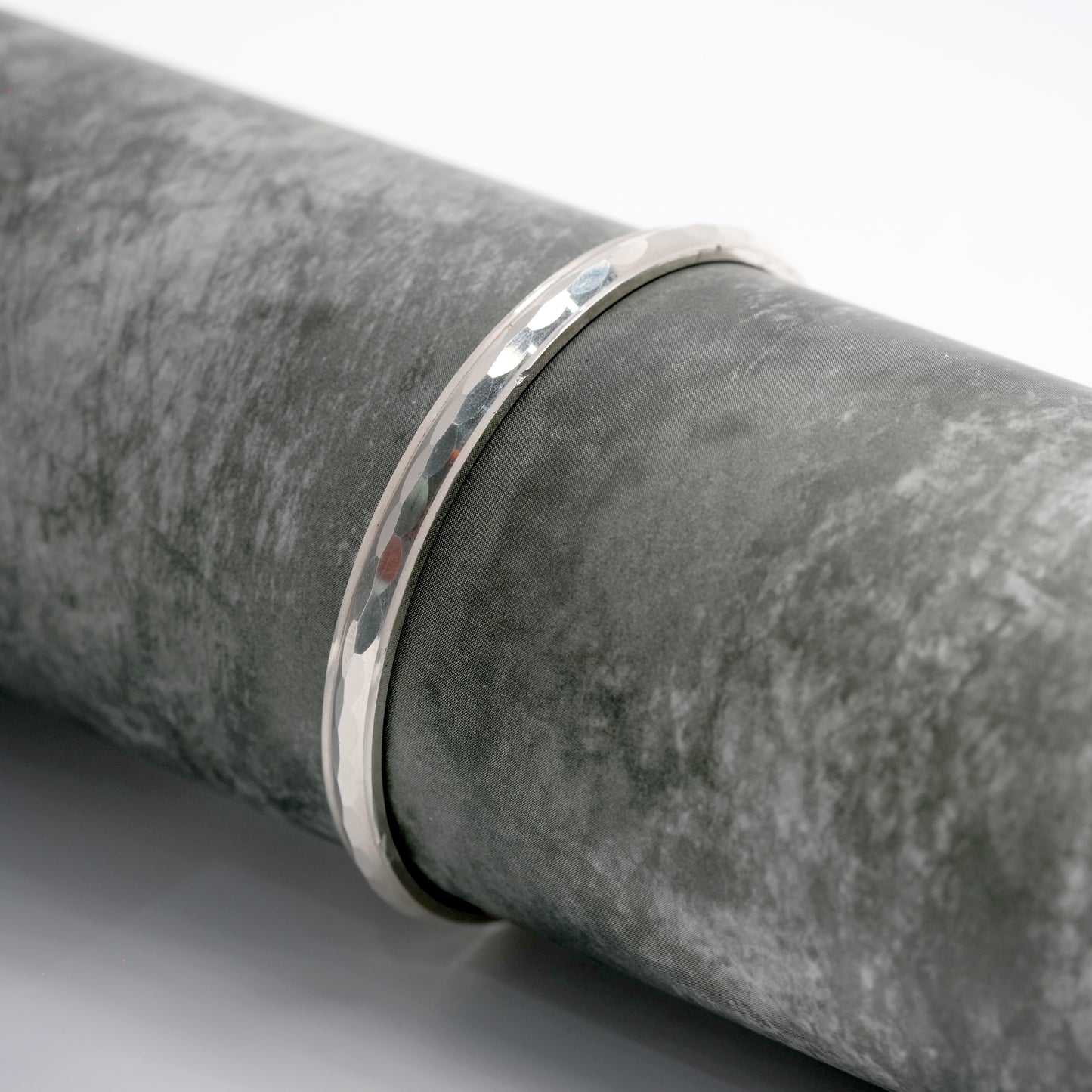 Minimal Hammered Silver men's kada