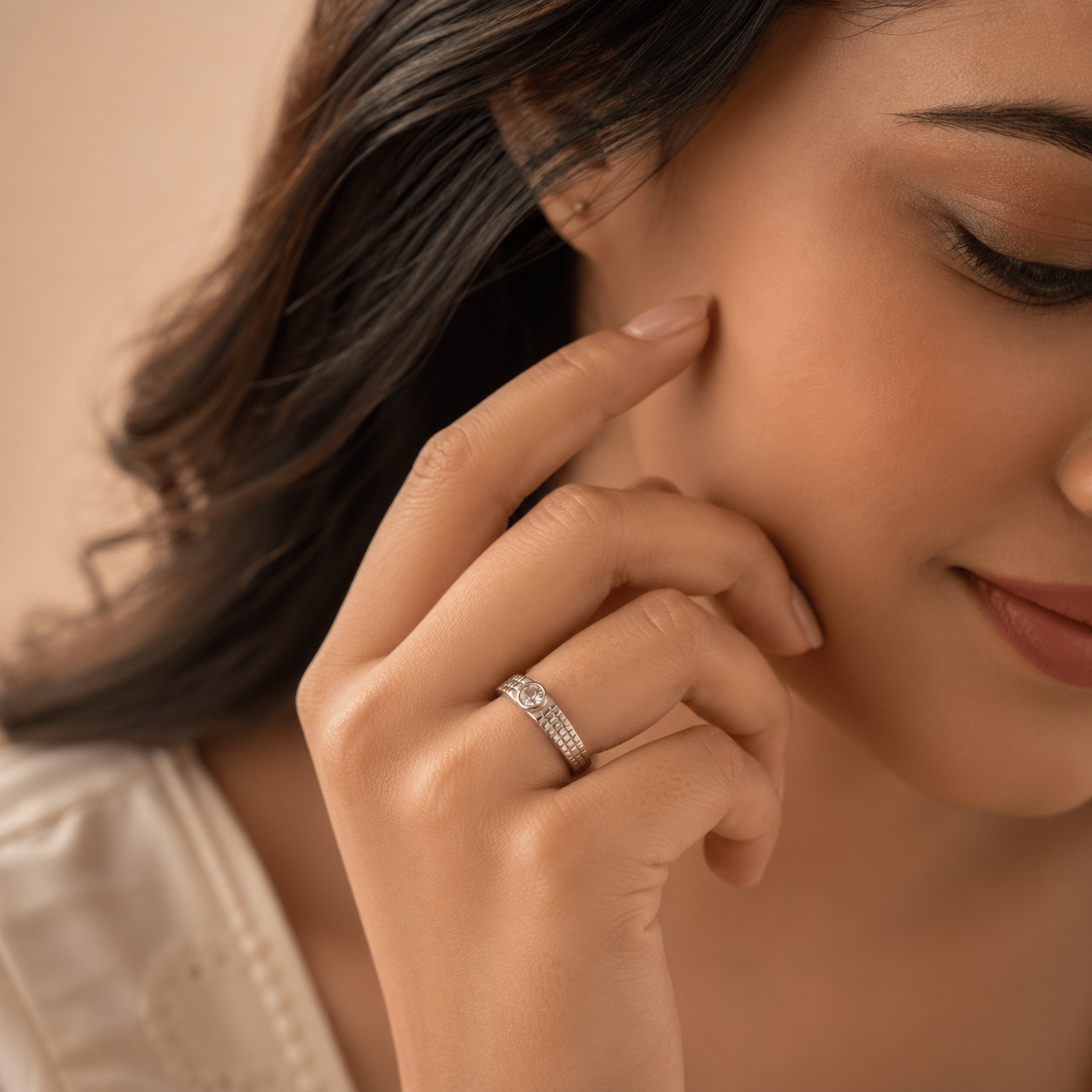925 Sterling Silver Textured Solitaire Ring