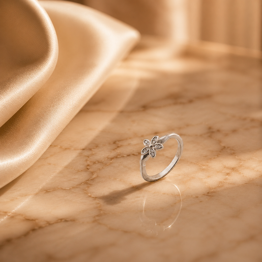 925 Sterling Silver Floral Minimal Ring