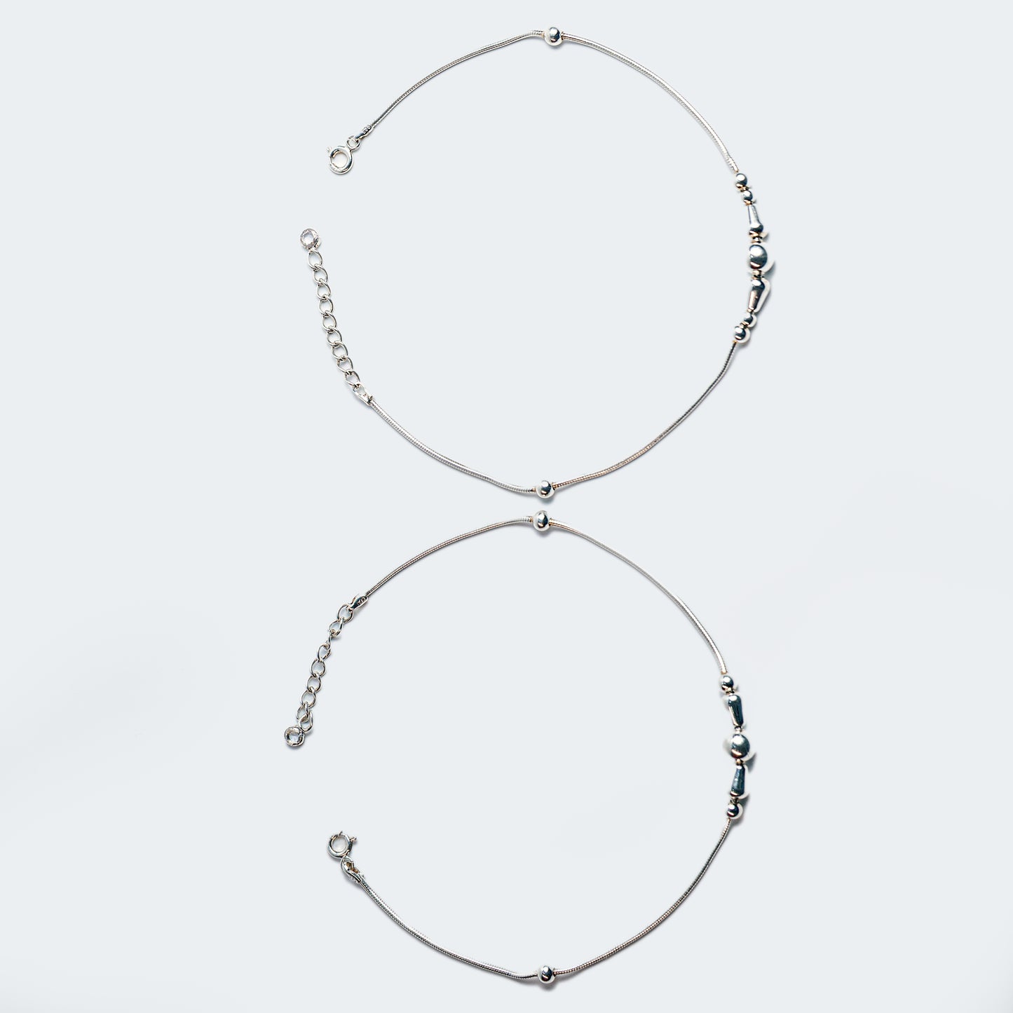 Minimal Bead Accent Silver Anklet