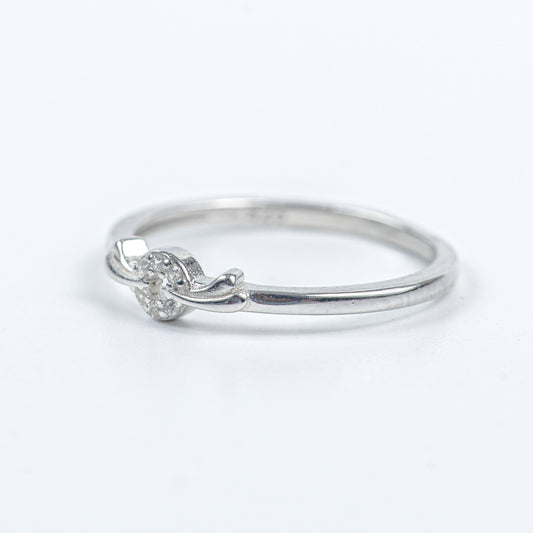 Delicate Infinity Knot Zircon 925 Silver Ring