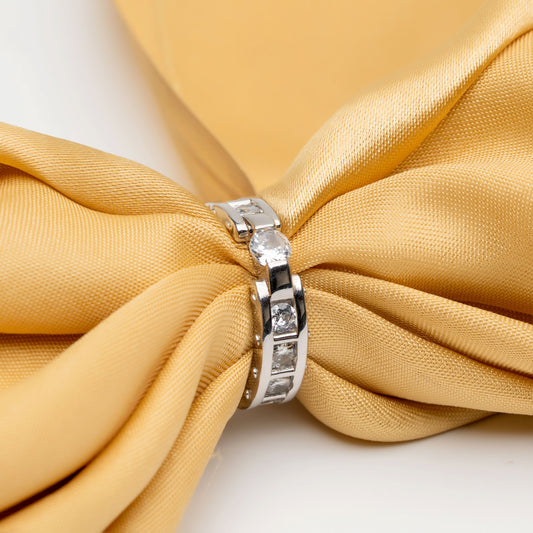 Elegant Silver Groove Band Ring for Women