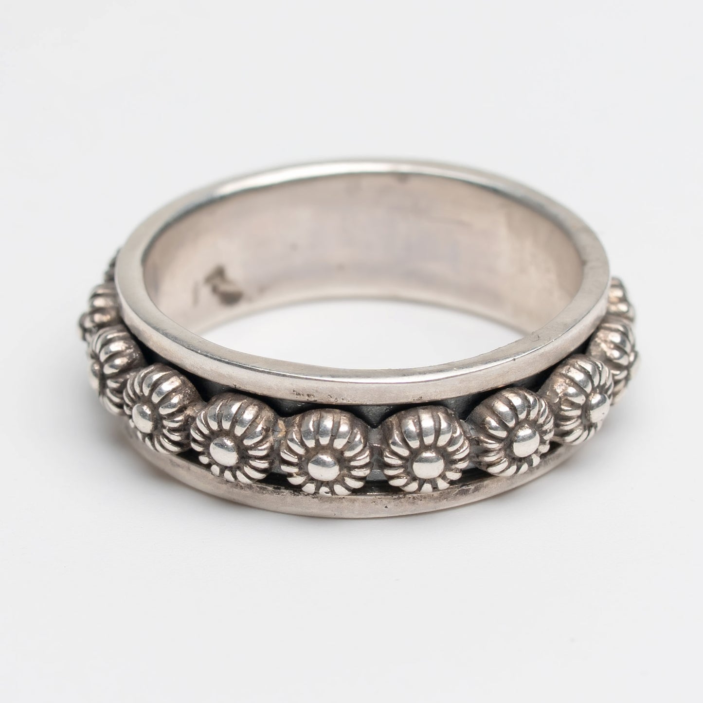 Elegant Floral Spinner Silver Band Ring for Women