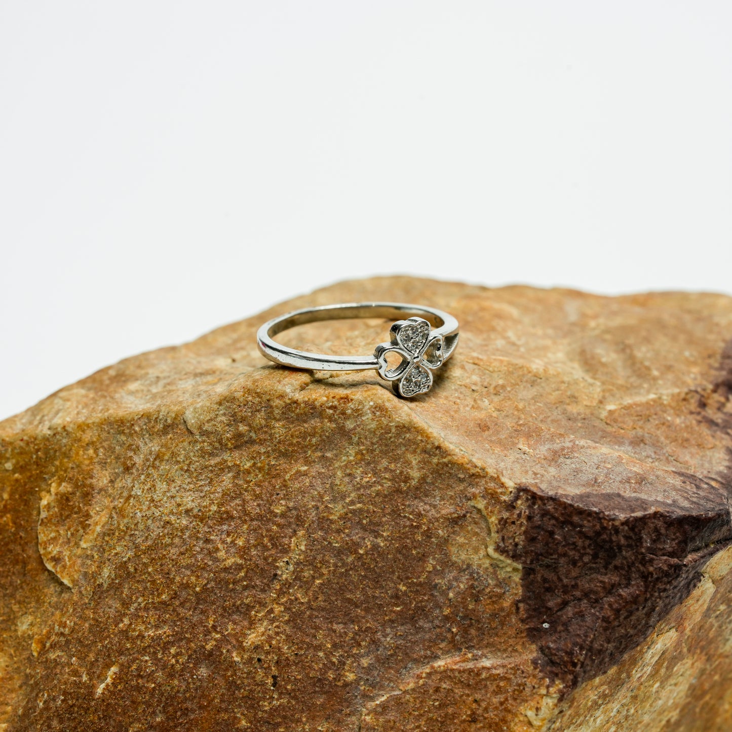 Lucky Clover Heart Ring