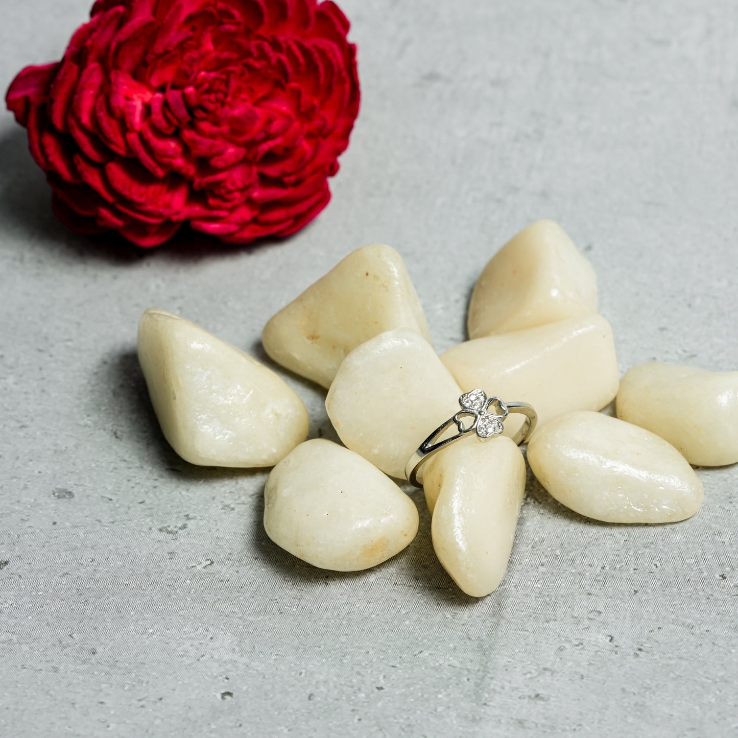 Lucky Clover Heart Ring