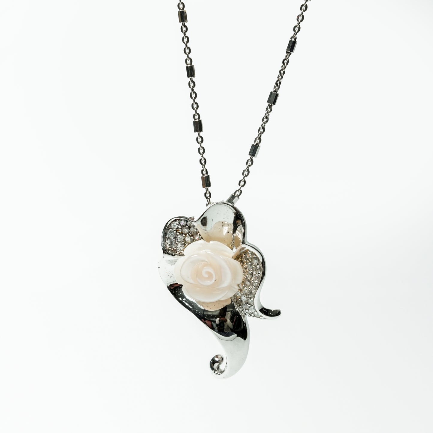 Ivory Bloom Silver Pendant Necklace