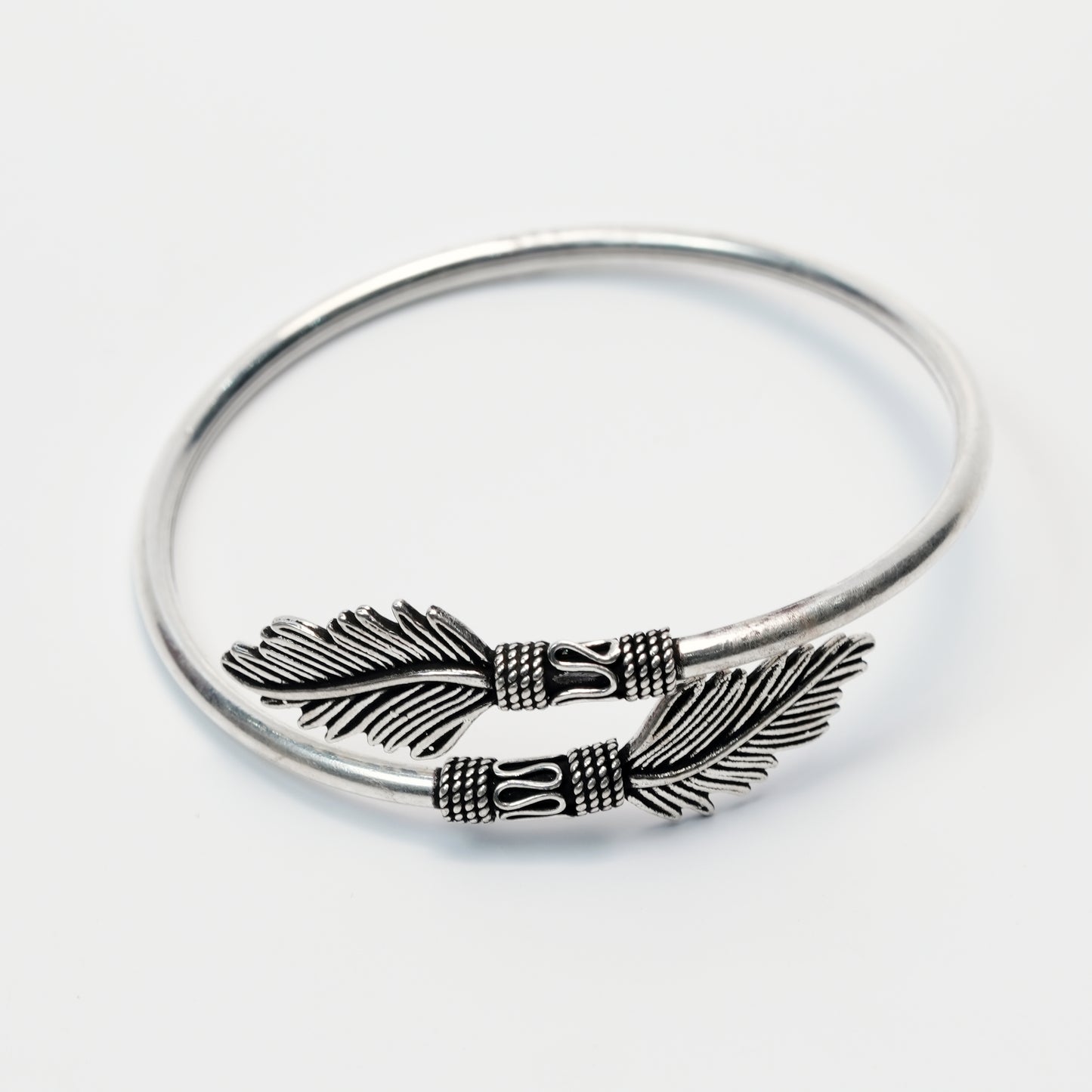 Feather Design Silver Bracelet – 925 Sterling Silver Minimal Open Bangle