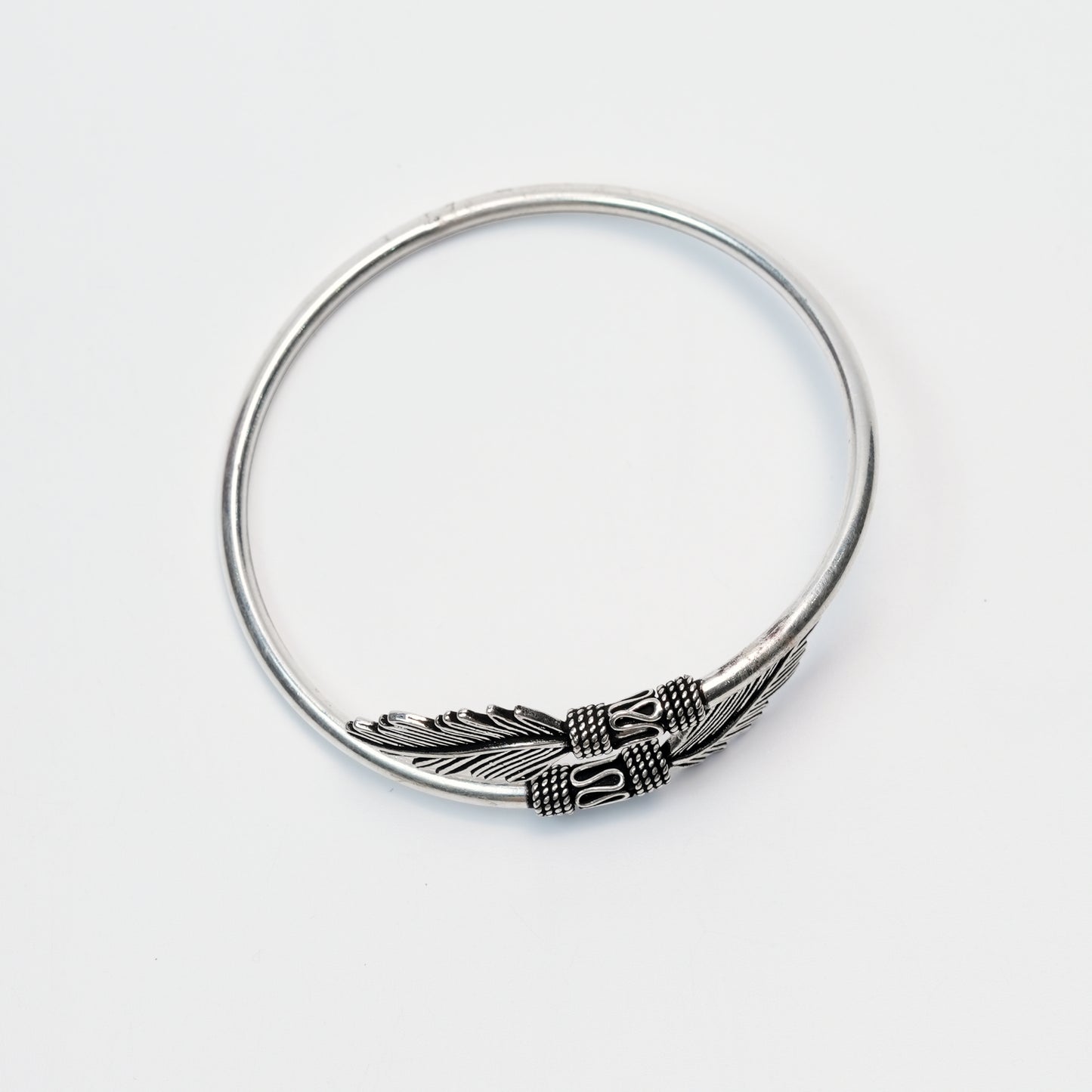 Feather Design Silver Bracelet – 925 Sterling Silver Minimal Open Bangle