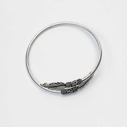 Feather Design Silver Bracelet – 925 Sterling Silver Minimal Open Bangle