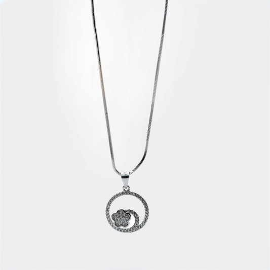Elegant Silver Floral Circle Necklace Set – Minimal Sparkle Jewellery