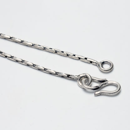Classic Flat Box Silver Chain