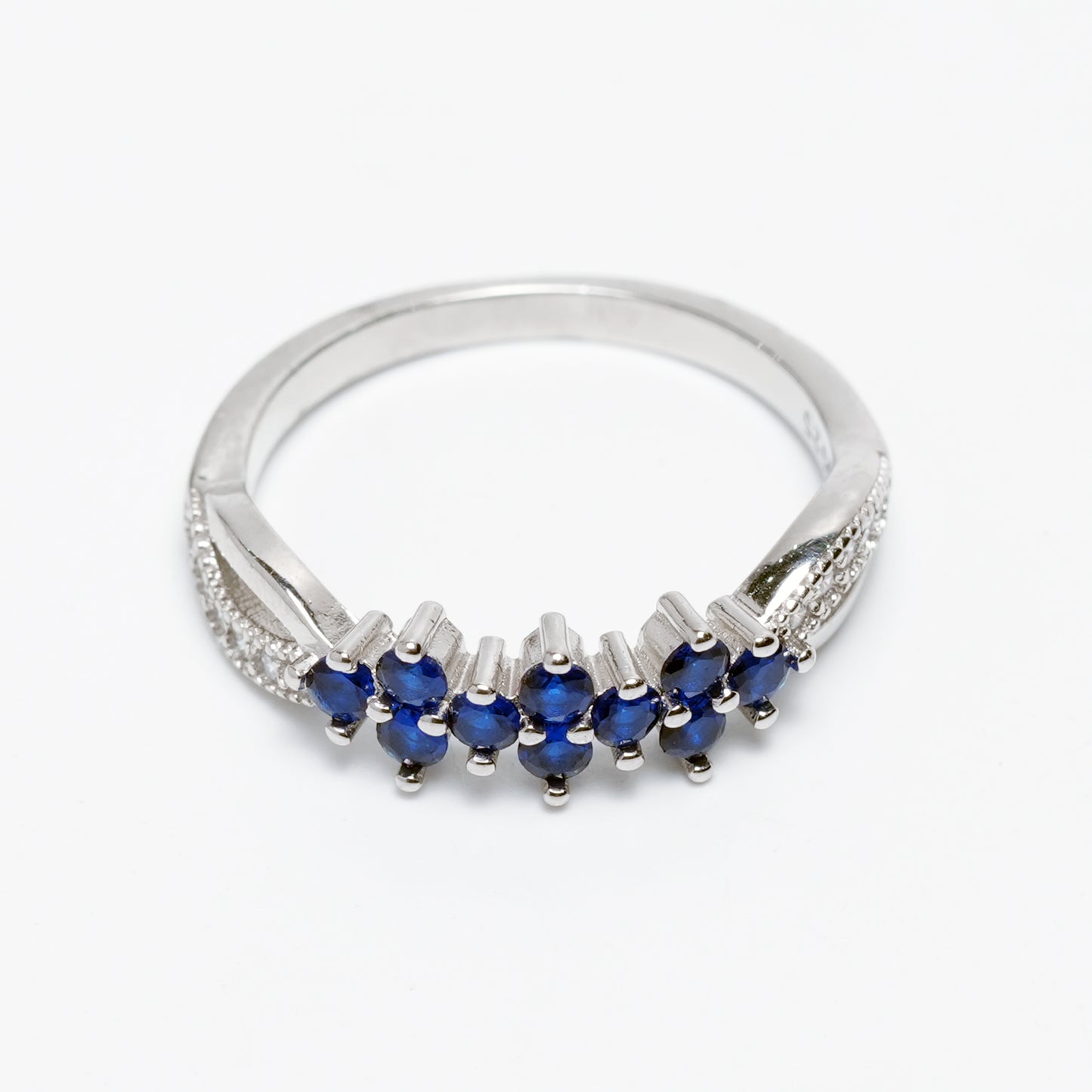 Midnight Bloom Infinity Silver Ring