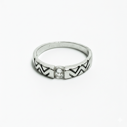 The Zigzag Solitaire Ring