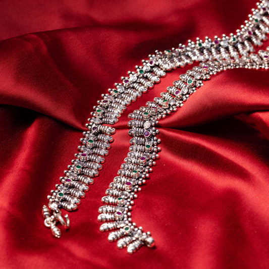 Royal Peacock Fringe Silver Anklet